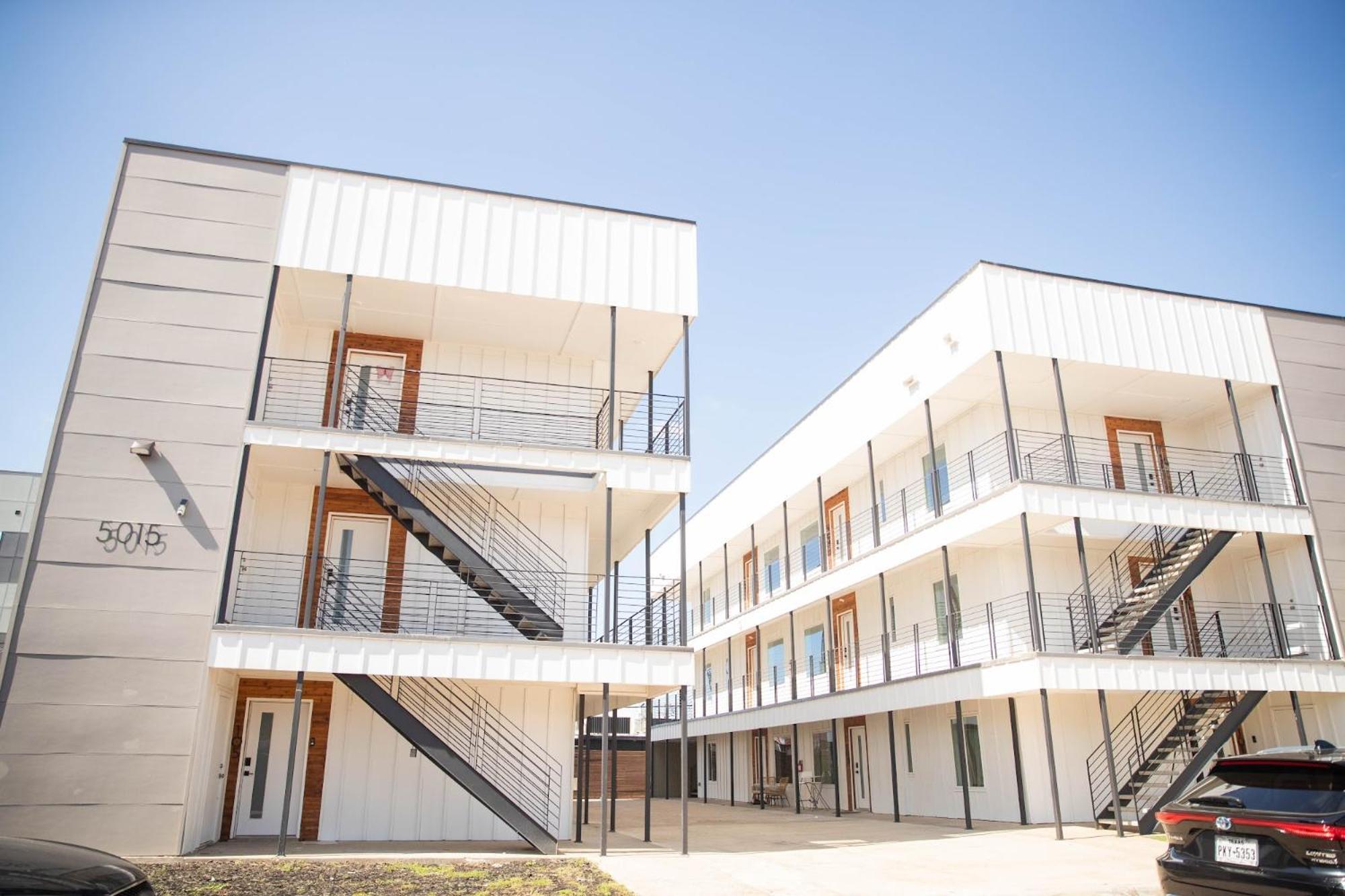 Platinum Palace 1Br 1Ba - Central Dallas Stay Exterior photo